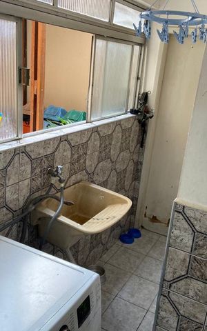Apartamento à venda com 89m², 2 quartos e sem vaga Apartamento à venda com 89m², 2 quartos e sem vagaArea Serviço
