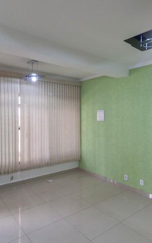 Casa para alugar com 130m², 4 quartos e 2 vagas Casa para alugar com 130m², 4 quartos e 2 vagasSala