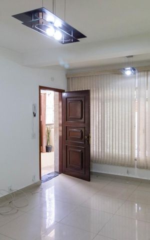 Casa para alugar com 130m², 4 quartos e 2 vagas Casa para alugar com 130m², 4 quartos e 2 vagasSala