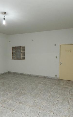 Casa à venda com 484m², 5 quartos e 4 vagasQuarto 1
