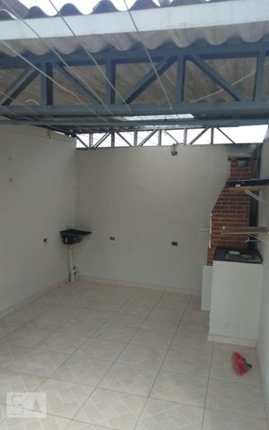 Casa à venda com 82m², 2 quartos e sem vaga Casa à venda com 82m², 2 quartos e sem vagaÁrea de Serviço e Churrasqueira
