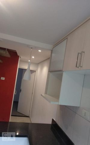 Casa à venda com 82m², 2 quartos e sem vaga Casa à venda com 82m², 2 quartos e sem vagaCozinha