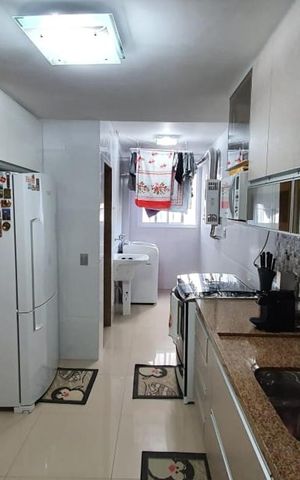 Apartamento à venda com 88m², 2 quartos e sem vaga Apartamento à venda com 88m², 2 quartos e sem vagaCozinha