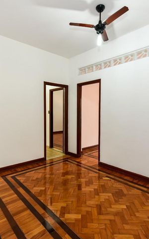 Apartamento à venda com 70m², 2 quartos e sem vagaSala