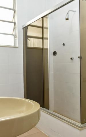 Apartamento à venda com 70m², 2 quartos e sem vagaBanheiro