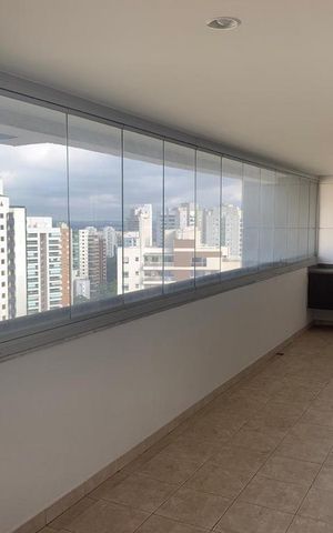 Apartamento para alugar com 160m², 3 quartos e 3 vagas Apartamento para alugar com 160m², 3 quartos e 3 vagasVaranda