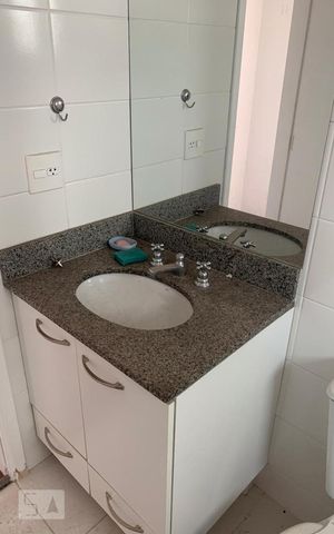 Apartamento para alugar com 160m², 3 quartos e 3 vagas Apartamento para alugar com 160m², 3 quartos e 3 vagasPia