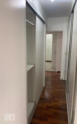 Apartamento para alugar com 160m², 3 quartos e 3 vagas Apartamento para alugar com 160m², 3 quartos e 3 vagasSuíte