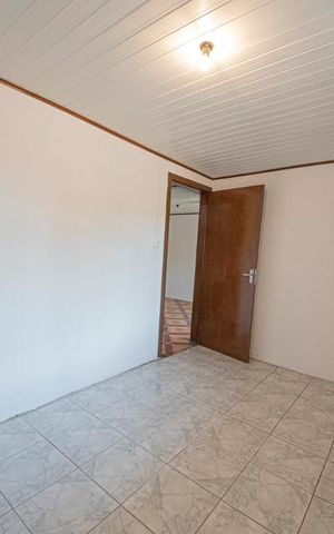 Casa à venda com 55m², 2 quartos e sem vagaDormitório 2