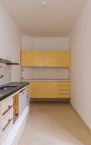 Casa à venda com 190m², 3 quartos e 2 vagas Casa à venda com 190m², 3 quartos e 2 vagasCozinha