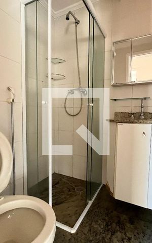 Apartamento para alugar com 53m², 2 quartos e 1 vaga Apartamento para alugar com 53m², 2 quartos e 1 vagaBanheiro