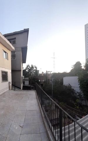 Casa à venda com 70m², 2 quartos e sem vagaTerraço