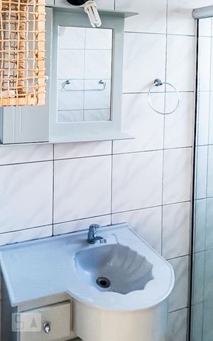 Apartamento para alugar com 38m², 1 quarto e 1 vaga Apartamento para alugar com 38m², 1 quarto e 1 vagaBanheiro