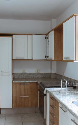 Apartamento à venda com 210m², 4 quartos e 2 vagasCozinha - Armários