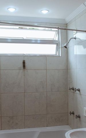 Apartamento à venda com 210m², 4 quartos e 2 vagasBanheiro
