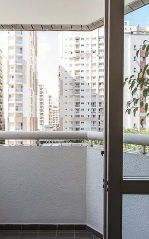 Apartamento à venda com 40m², 1 quarto e 1 vaga Apartamento à venda com 40m², 1 quarto e 1 vagaVaranda