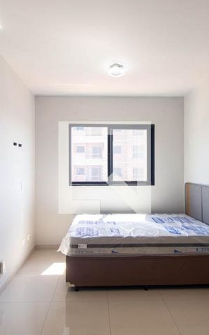 Studio para alugar com 20m², 1 quarto e sem vaga Studio para alugar com 20m², 1 quarto e sem vagaSala/Quarto