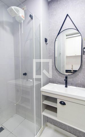 Studio para alugar com 20m², 1 quarto e sem vaga Studio para alugar com 20m², 1 quarto e sem vagaBanheiro Social
