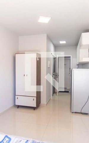 Studio para alugar com 20m², 1 quarto e sem vaga Studio para alugar com 20m², 1 quarto e sem vagaSala/Quarto