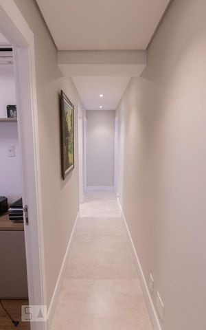 Apartamento à venda com 173m², 4 quartos e 3 vagasCorredor