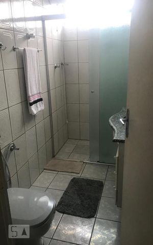 Apartamento à venda com 97m², 2 quartos e sem vaga Apartamento à venda com 97m², 2 quartos e sem vagaBanheiro