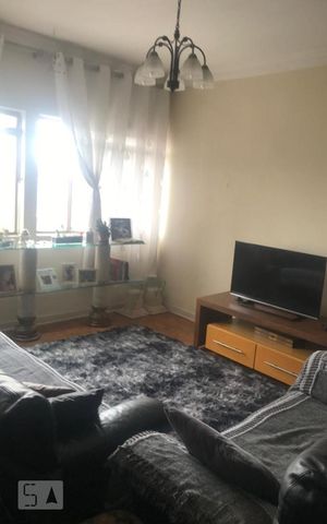 Apartamento à venda com 97m², 2 quartos e sem vaga Apartamento à venda com 97m², 2 quartos e sem vagaSala