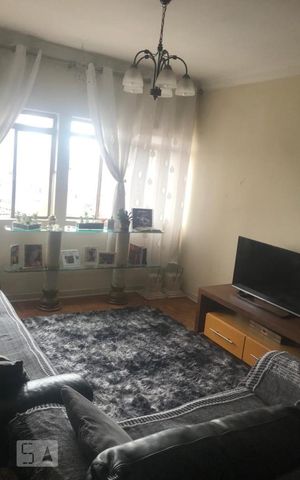 Apartamento à venda com 97m², 2 quartos e sem vaga Apartamento à venda com 97m², 2 quartos e sem vagaSala