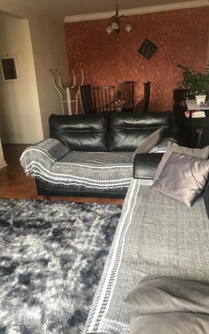 Apartamento à venda com 97m², 2 quartos e sem vaga Apartamento à venda com 97m², 2 quartos e sem vagaSala