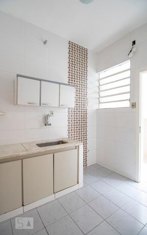 Apartamento para alugar com 100m², 3 quartos e sem vagaCozinha
