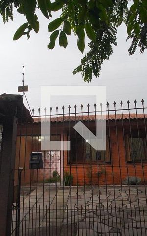 Casa à venda com 144m², 4 quartos e 4 vagasFachada