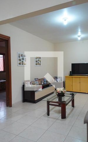 Casa à venda com 144m², 4 quartos e 4 vagasSala