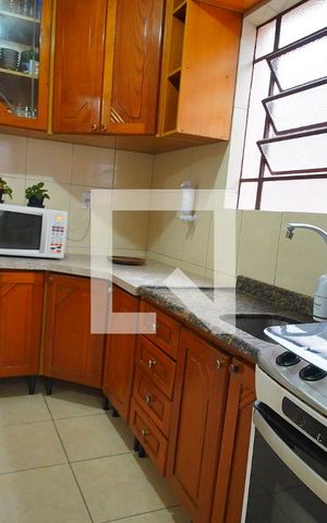 Casa à venda com 144m², 4 quartos e 4 vagasCozinha