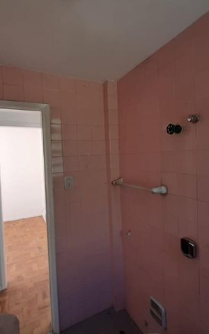 Apartamento à venda com 63m², 2 quartos e sem vaga Apartamento à venda com 63m², 2 quartos e sem vagaBanheiro