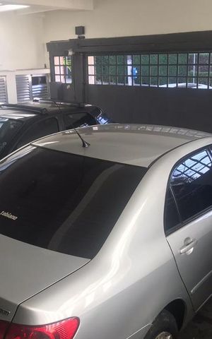 Casa à venda com 700m², 4 quartos e 3 vagas Casa à venda com 700m², 4 quartos e 3 vagasGaragem