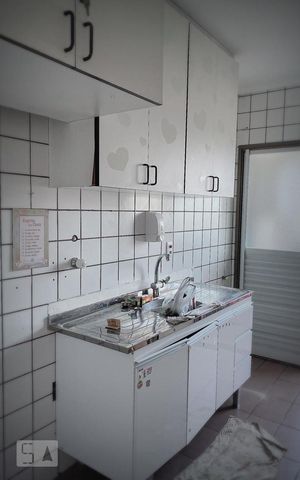 Apartamento à venda com 80m², 3 quartos e 2 vagasCozinha