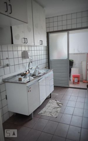 Apartamento à venda com 80m², 3 quartos e 2 vagasCozinha