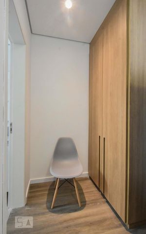 Apartamento para alugar com 15m², 1 quarto e sem vaga Apartamento para alugar com 15m², 1 quarto e sem vagaArmário