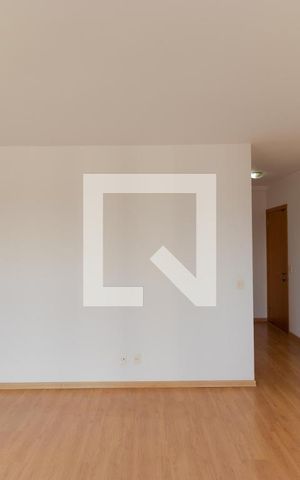 Apartamento à venda com 84m², 3 quartos e 1 vaga Apartamento à venda com 84m², 3 quartos e 1 vagaSalas