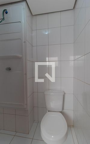 Apartamento à venda com 84m², 3 quartos e 1 vaga Apartamento à venda com 84m², 3 quartos e 1 vagaBanheiro de Serviço