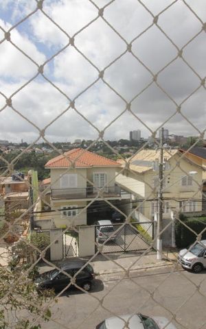 Casa à venda com 350m², 4 quartos e 5 vagasVista da suíte 3