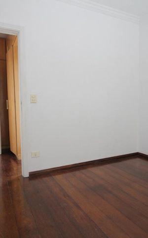 Casa à venda com 350m², 4 quartos e 5 vagasSuíte 3