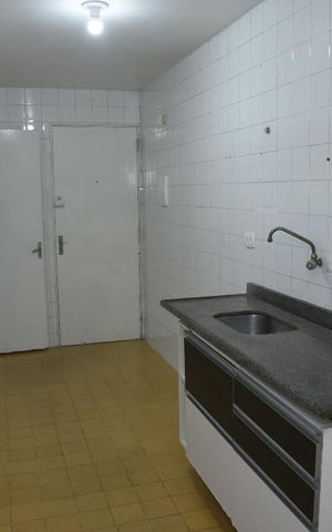 Apartamento à venda com 68m², 2 quartos e 1 vagaCozinha