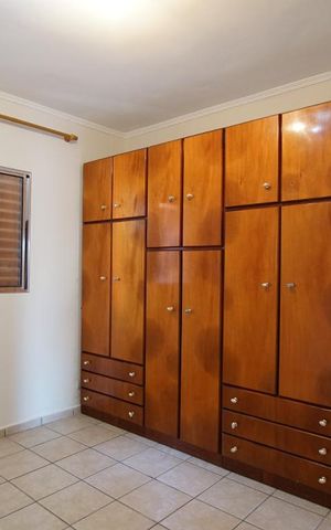 Casa à venda com 100m², 3 quartos e 2 vagasQuarto 2