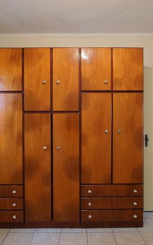 Casa à venda com 100m², 3 quartos e 2 vagasQuarto 2