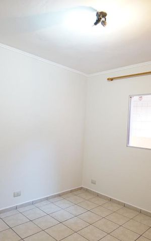 Casa à venda com 100m², 3 quartos e 2 vagasQuarto 2