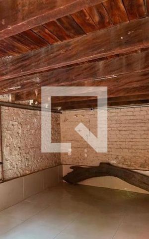 Casa para alugar com 230m², 3 quartos e sem vaga Casa para alugar com 230m², 3 quartos e sem vagaPorão