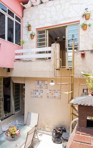 Casa para alugar com 320m², 3 quartos e 4 vagasÁrea Externa
