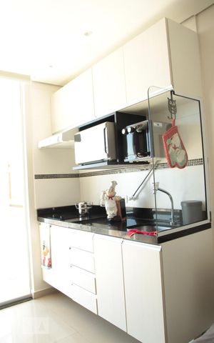 Studio para alugar com 36m², 1 quarto e 1 vaga Studio para alugar com 36m², 1 quarto e 1 vagaCozinha - Armários