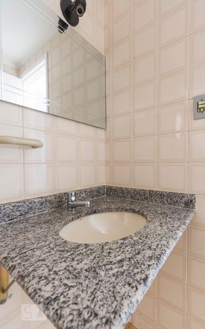 Apartamento à venda com 70m², 2 quartos e 1 vagaBanheiro Social
