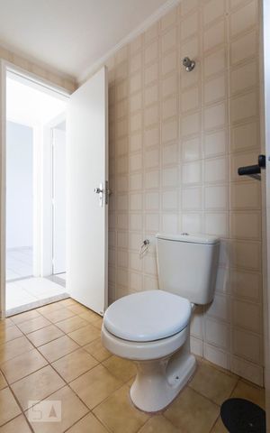 Apartamento à venda com 70m², 2 quartos e 1 vagaBanheiro Social